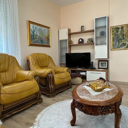 Era'S Apartment Tirana Exteriér fotografie